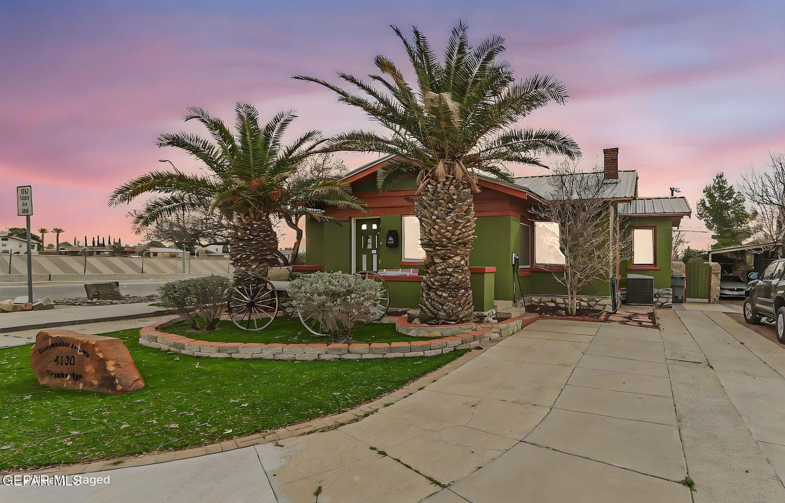 4130 TROWBRIDGE Drive