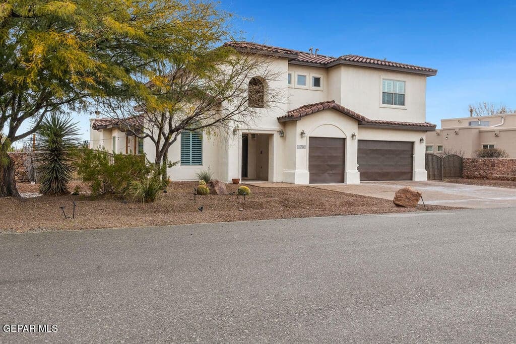 Photo of 720 EMERALD VIEW Drive
