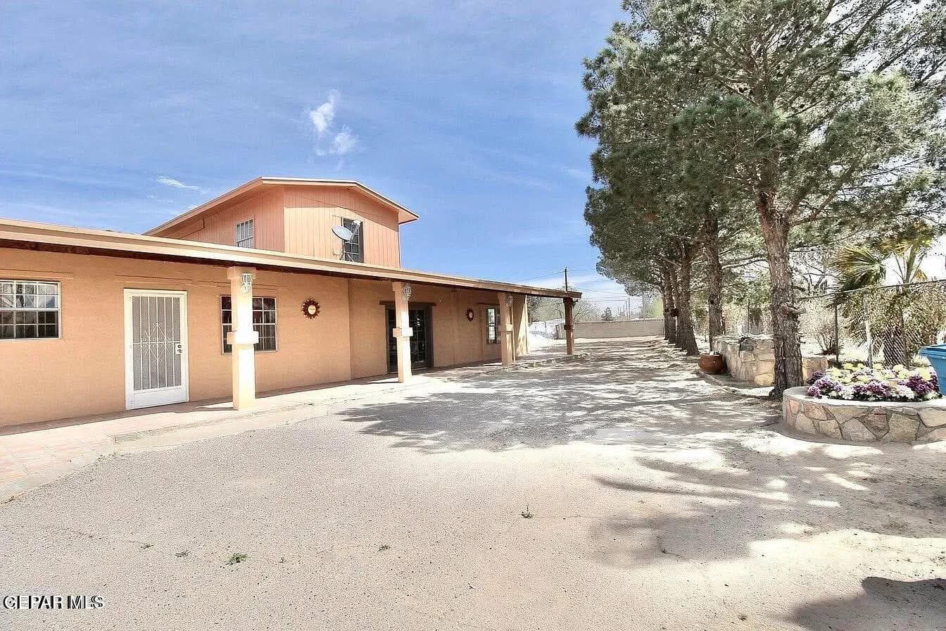 9967 Gideon Circle