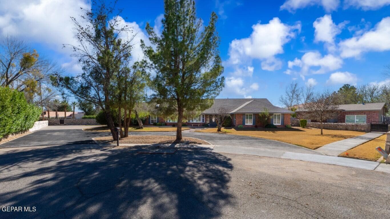 4755 RIVER CREEK Place