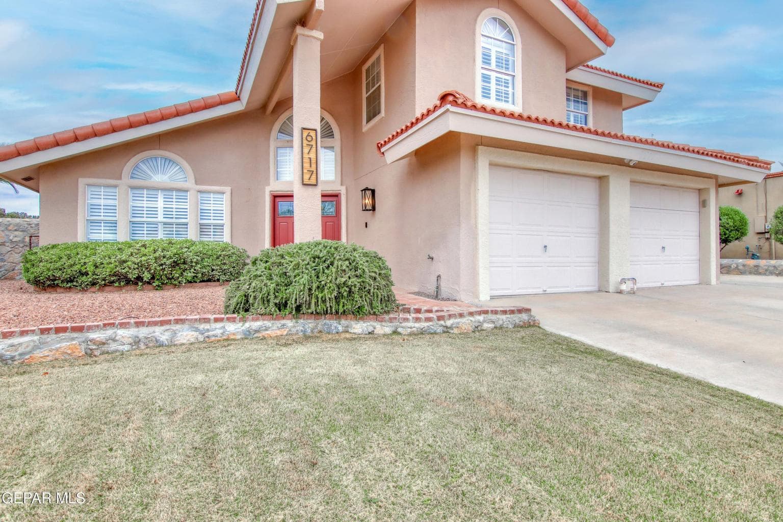 6717 IMPERIAL RIDGE Drive