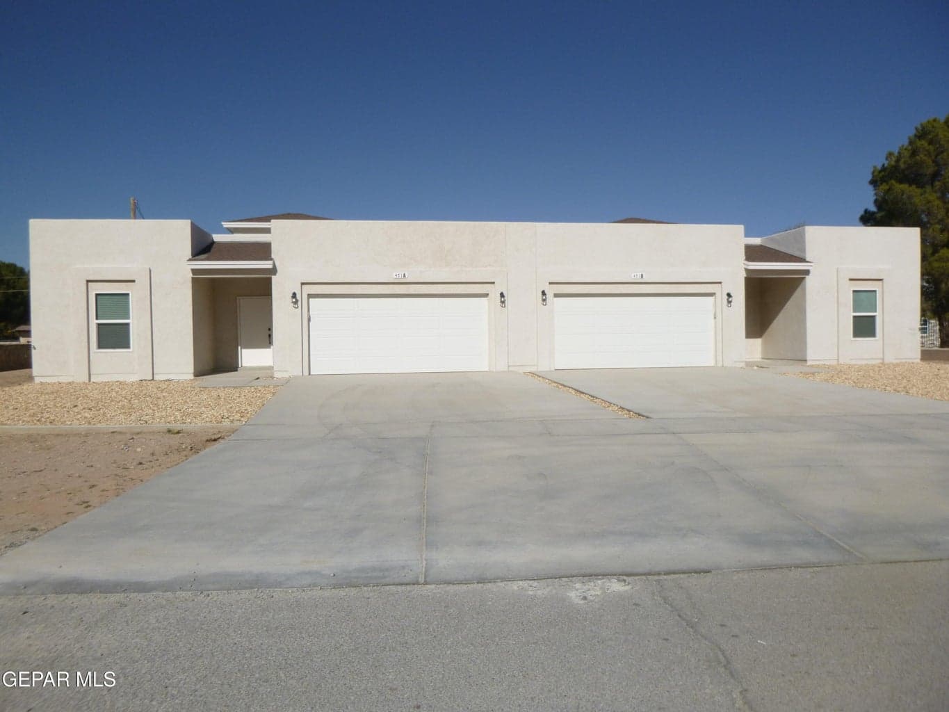 471 Huereque Drive Unit A & B