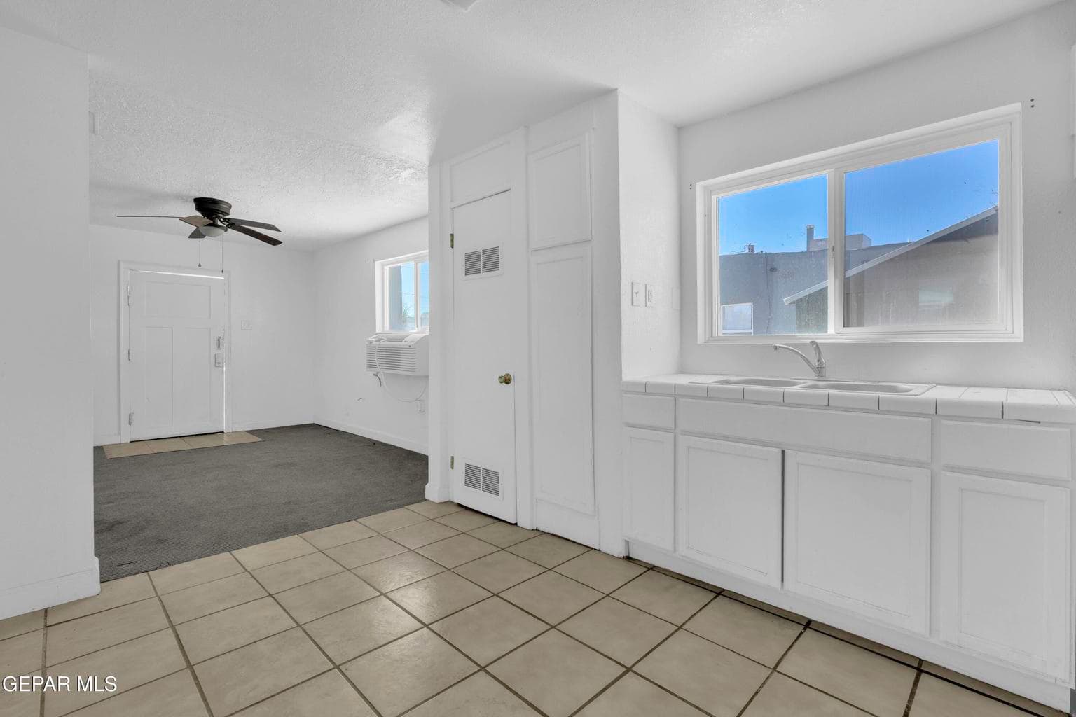 151 N Pendell Road A,B,C,D