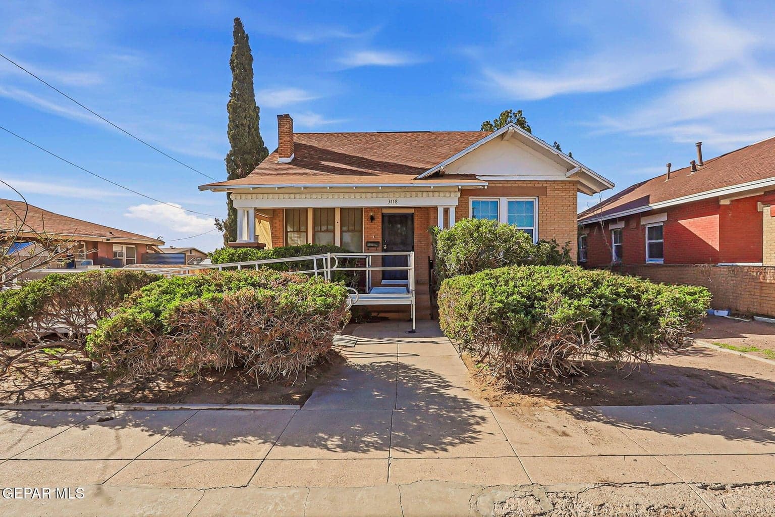 Photo of 3118 E Yandell Drive