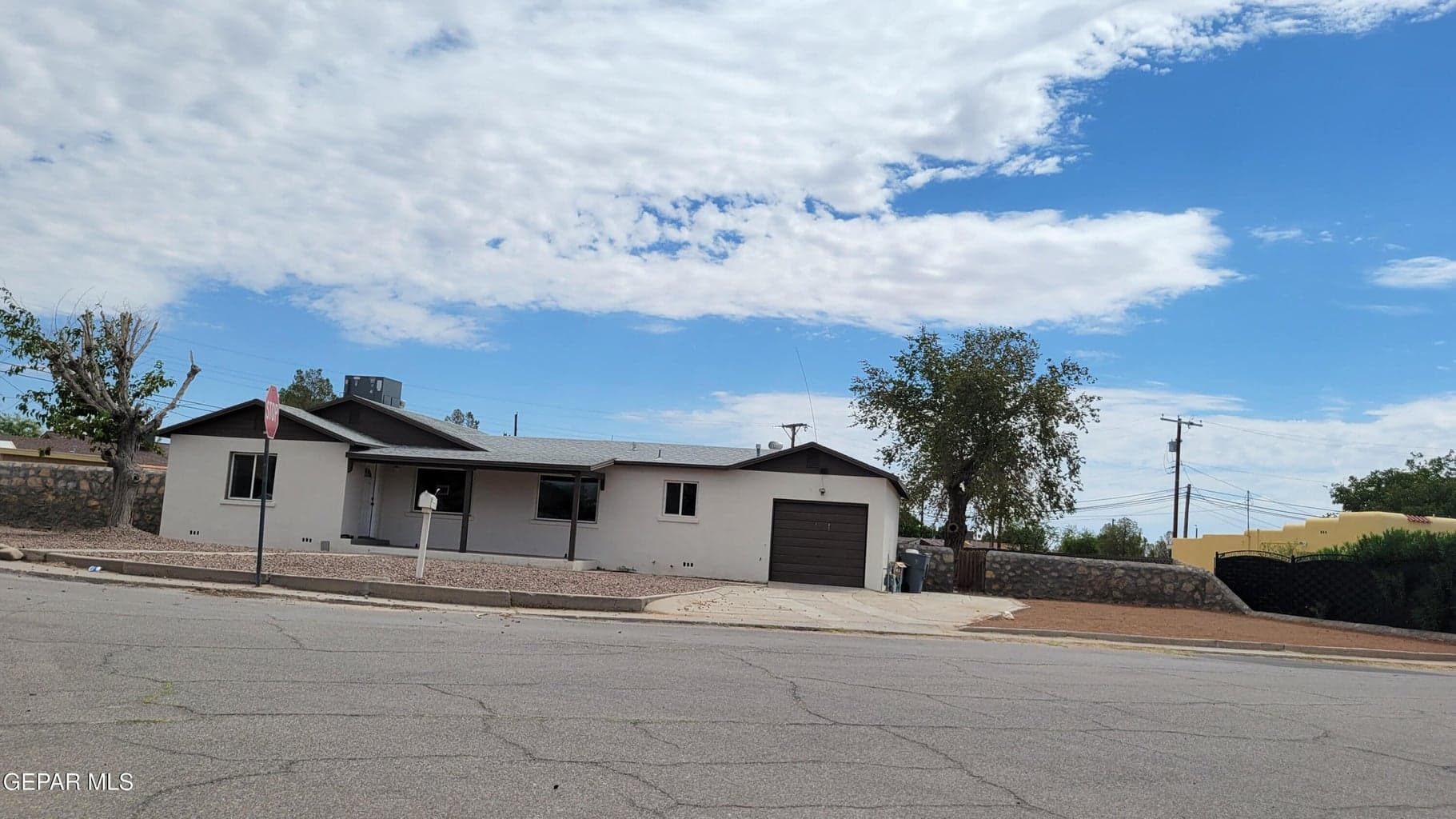 8327 SAGELAND Way