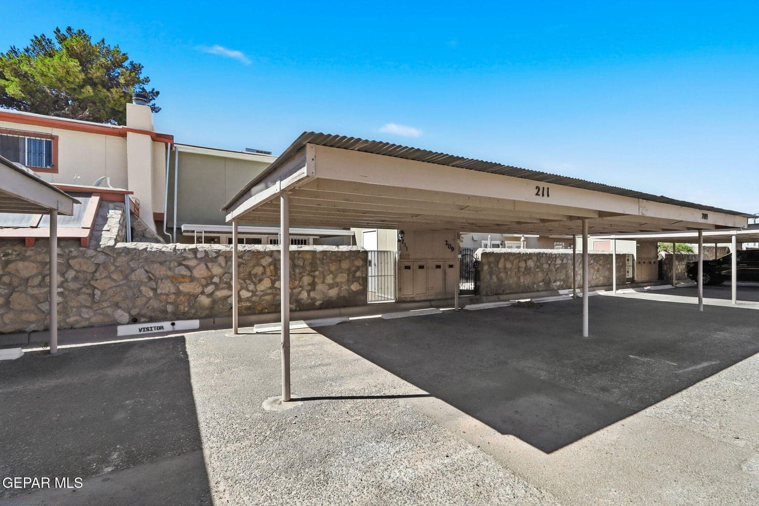 Photo of 211 MONTEGO BAY Drive
