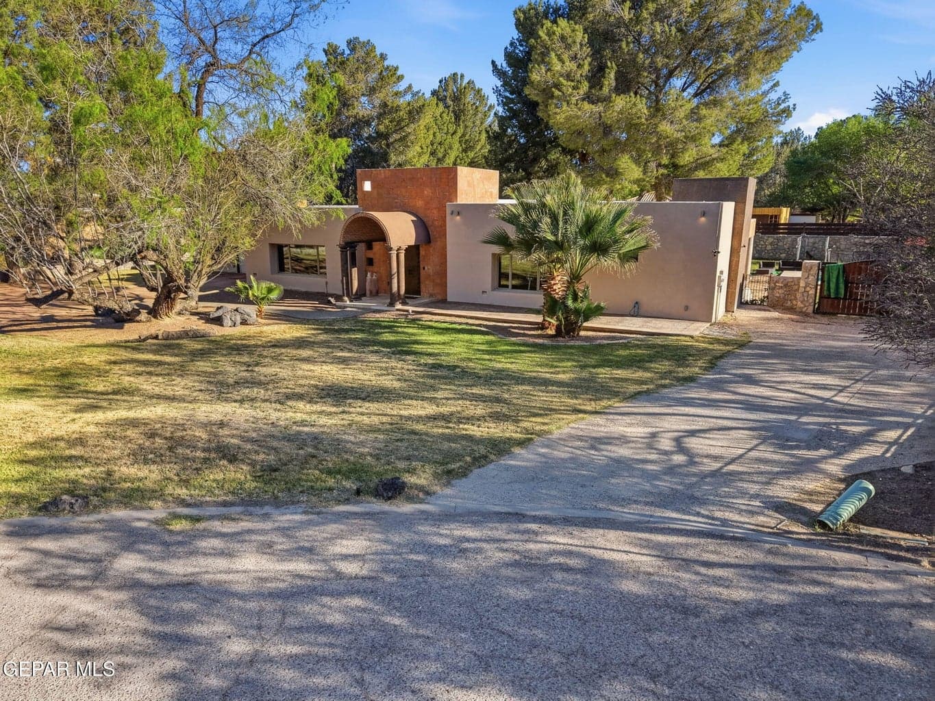 716 Wakefield Court