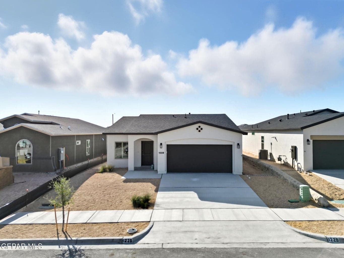 Photo of 13905 Summer Wave Avenue