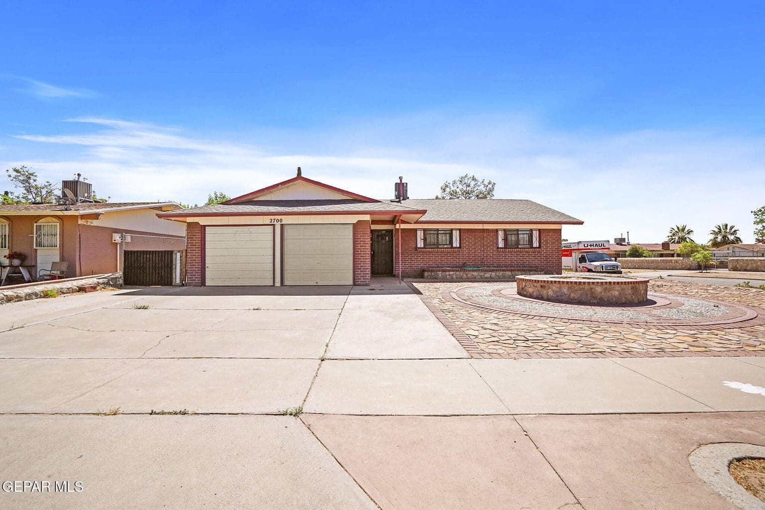 2700 SCHOONER Drive