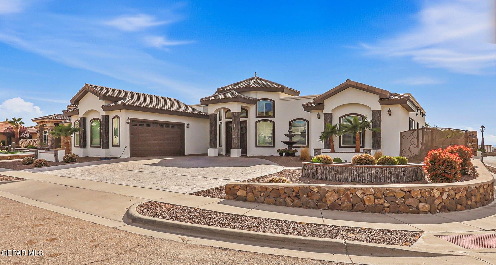 899 Cortona Place