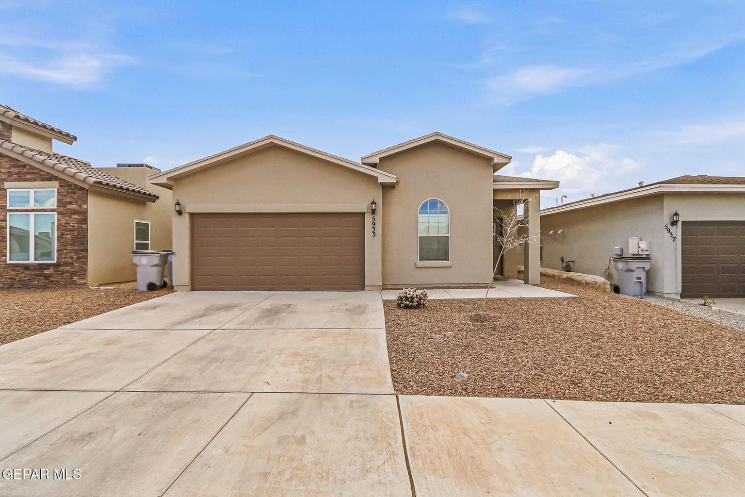 Photo of 5933 RUIDOSO DOWNS Street