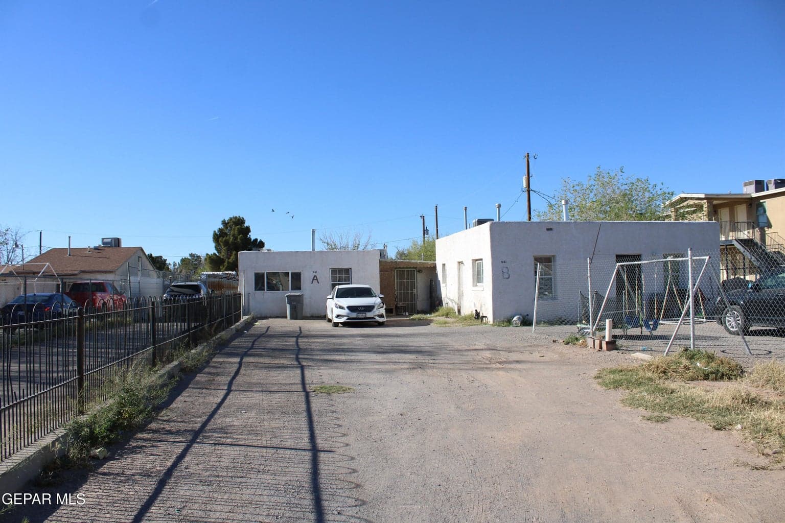 541 EAST Road