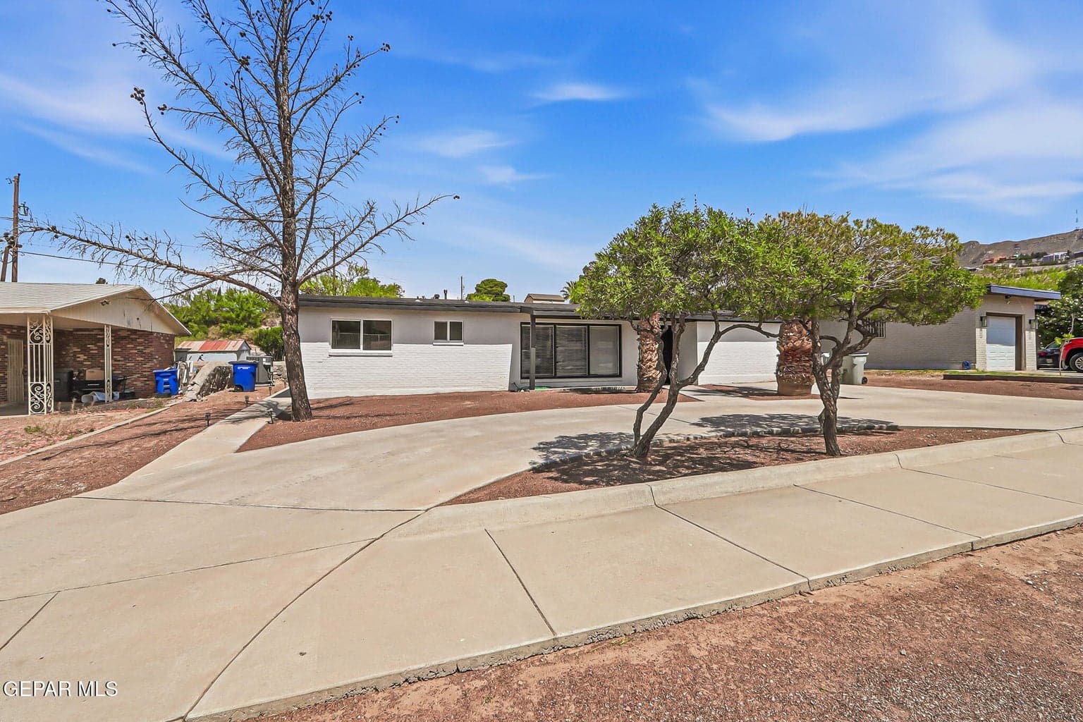 609 ALETHEA PARK Drive