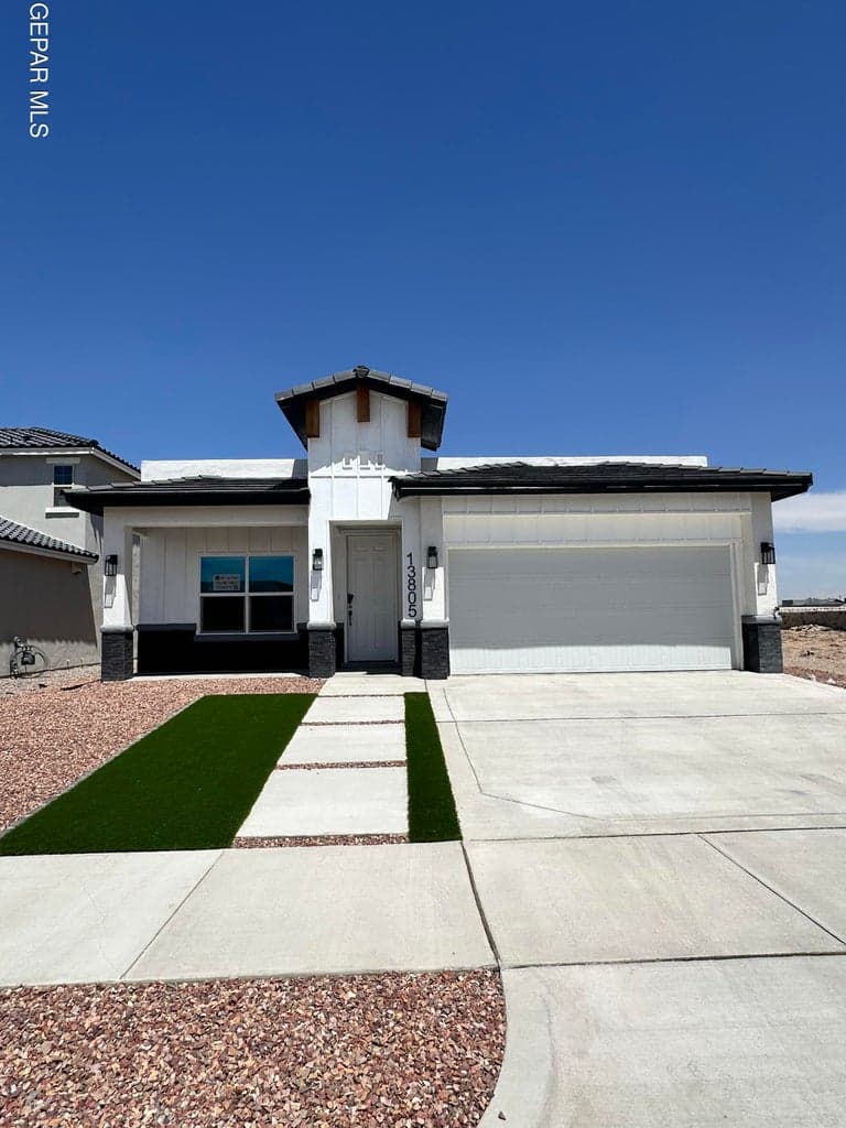 13805 Paseo Celeste Drive