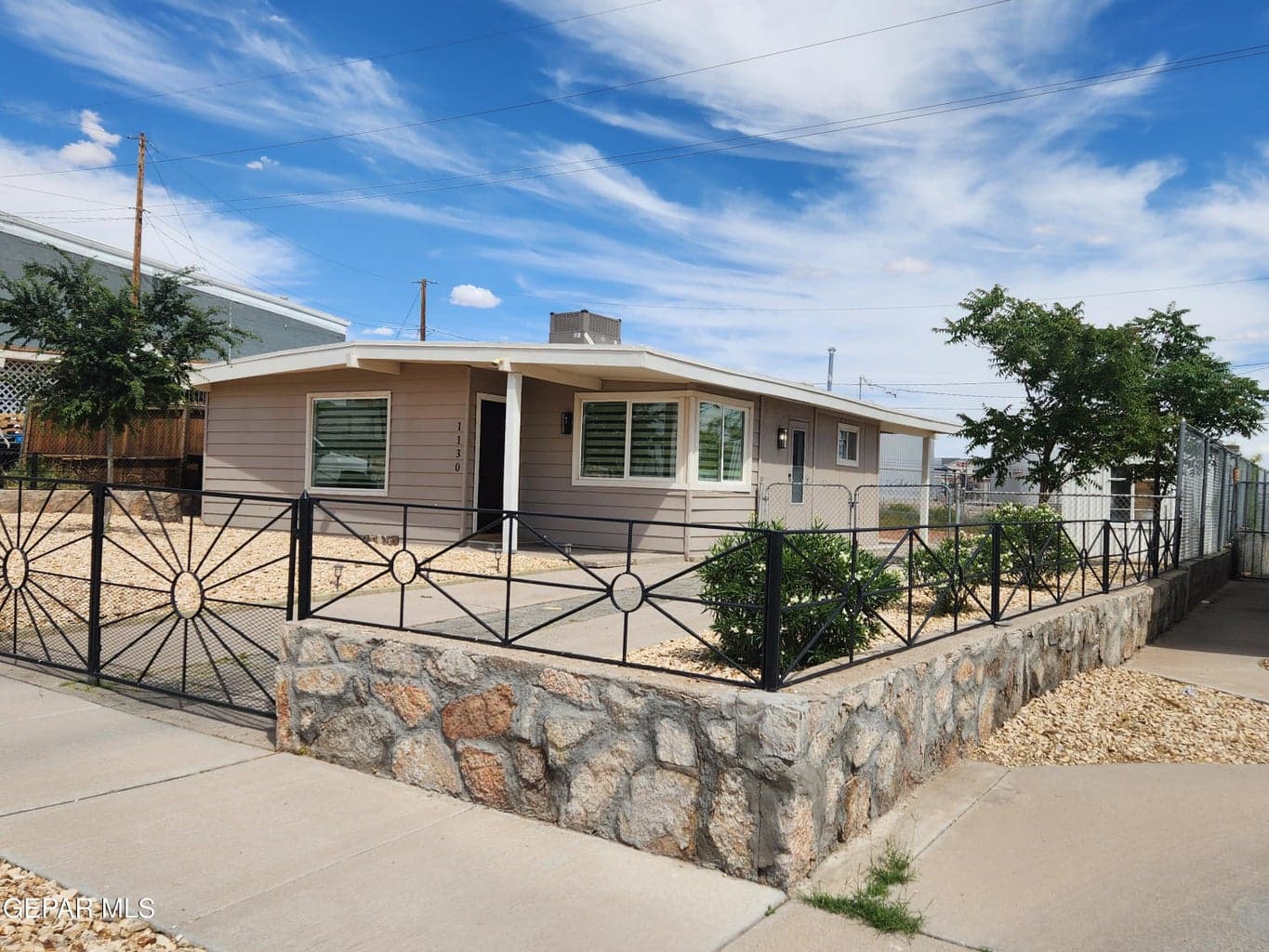1130 MARLOW Road