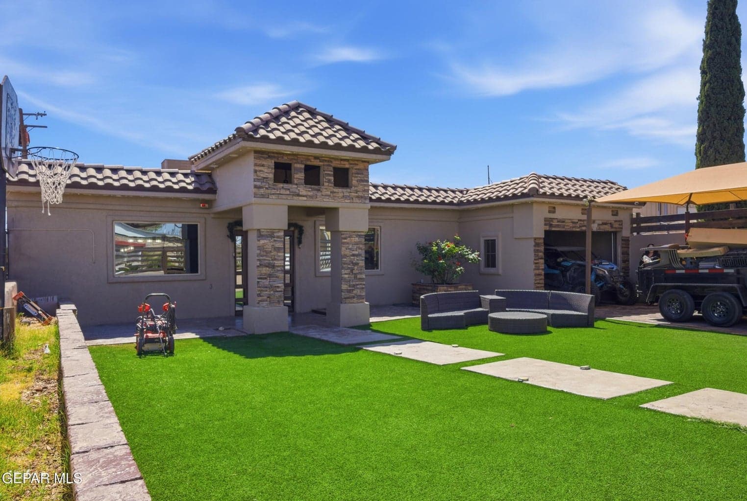 Photo of 110 S GIBRALTAR Drive