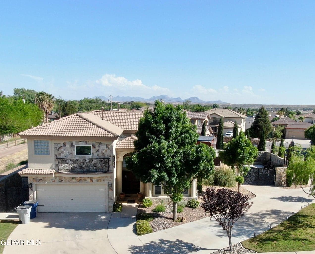6004 VALLE ESPANOLA Lane