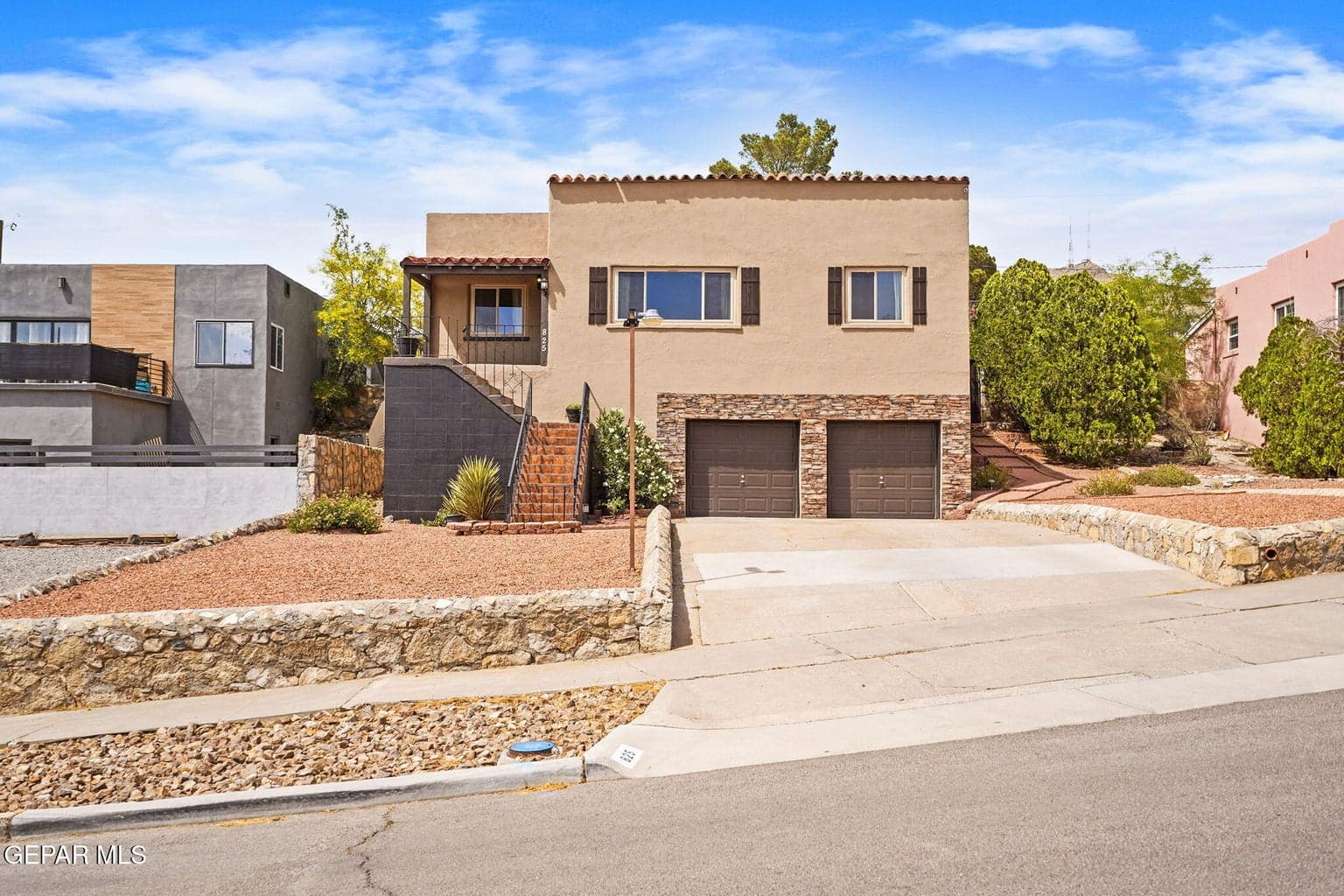 825 GALLOWAY Drive