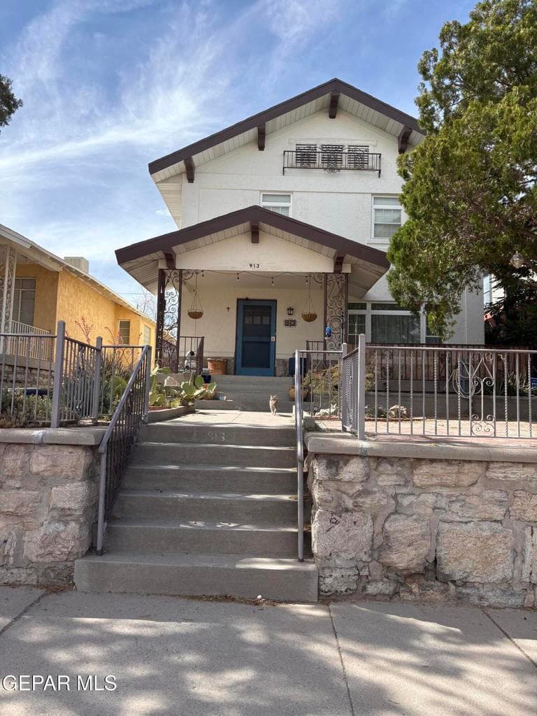 Photo of 913 E NEVADA Avenue