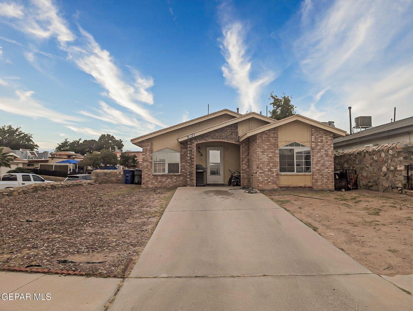9127 BUR OAK Circle