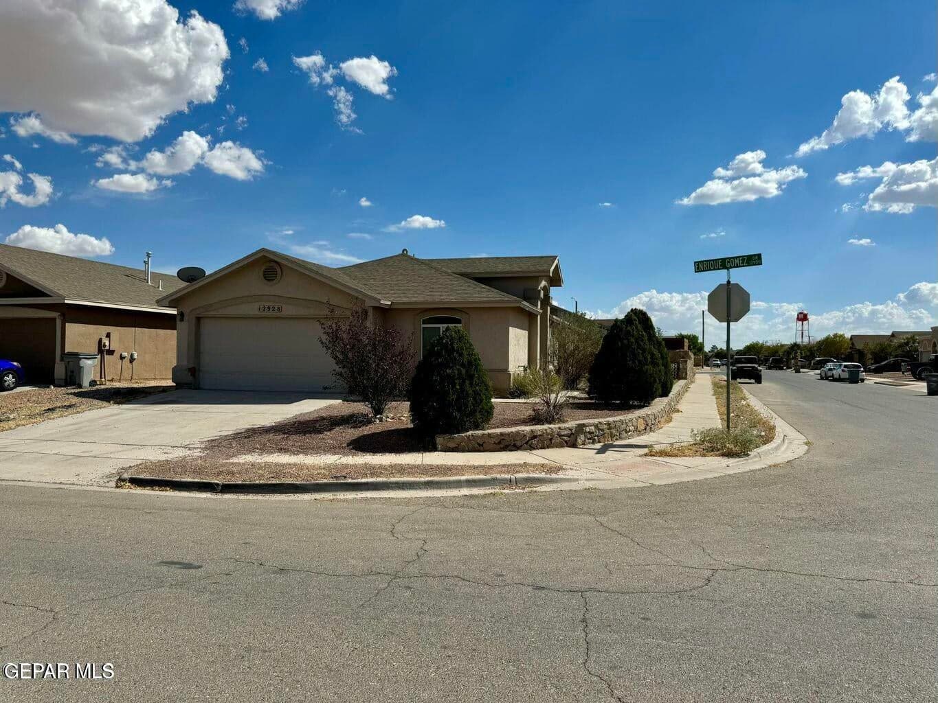 12928 ENRIQUE GOMEZ Drive