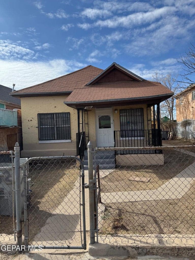 415 S OCHOA