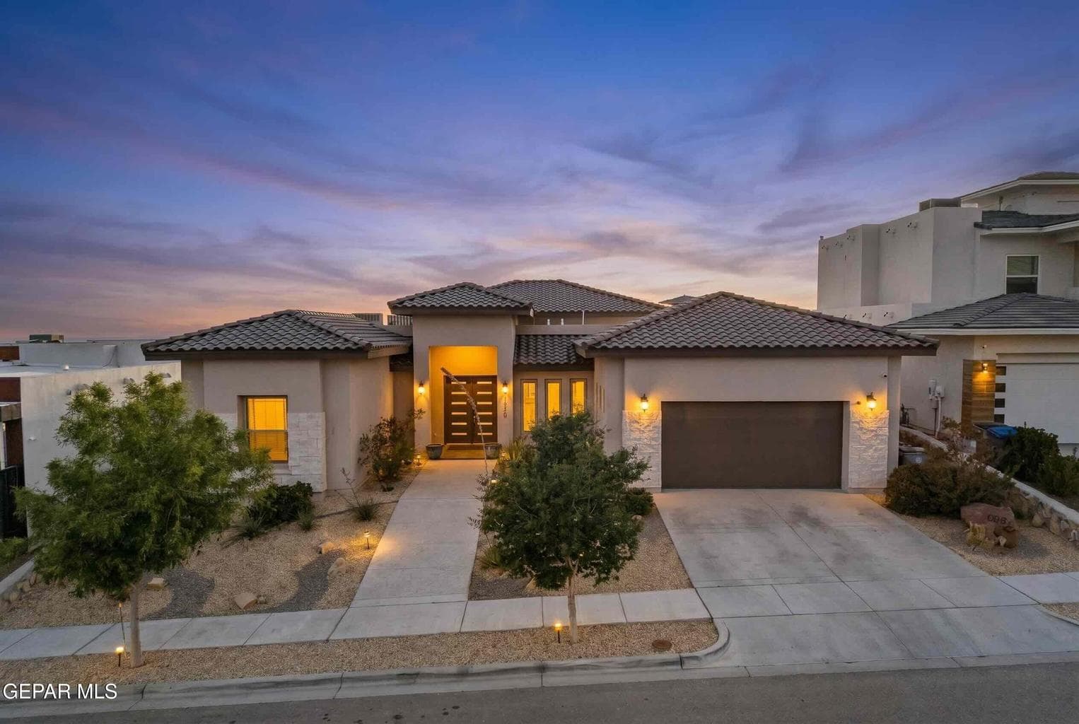1356 DESERT NIGHT Street