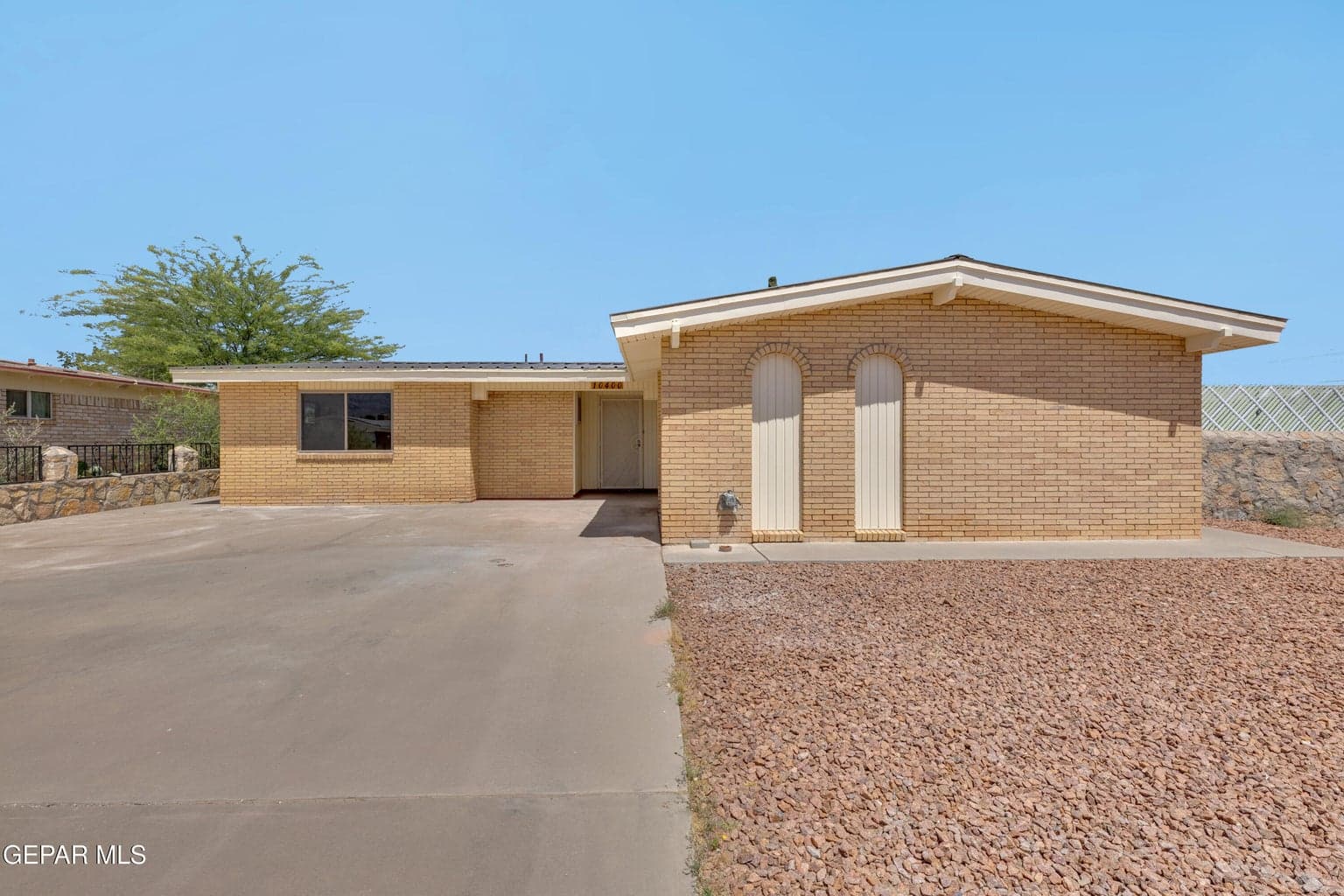 10400 LAMBDA Drive