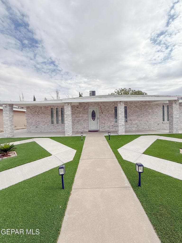 3112 EADS Place