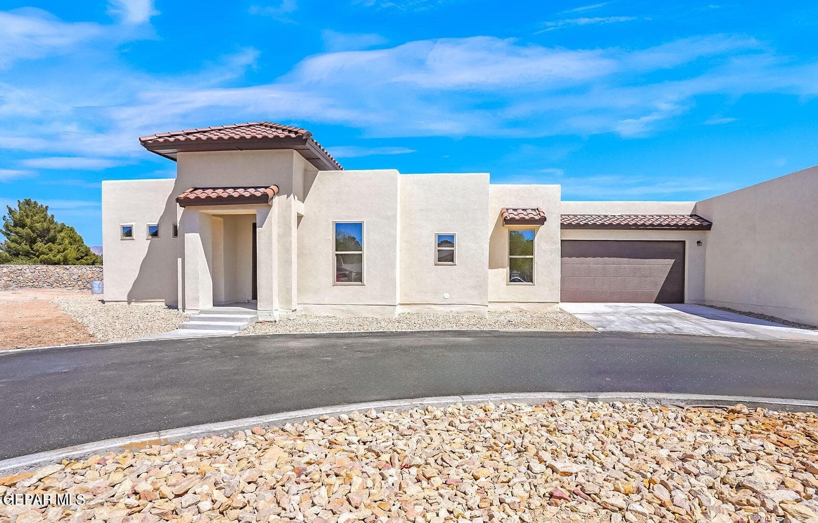 871 COUNTRY CLUB Road 4B