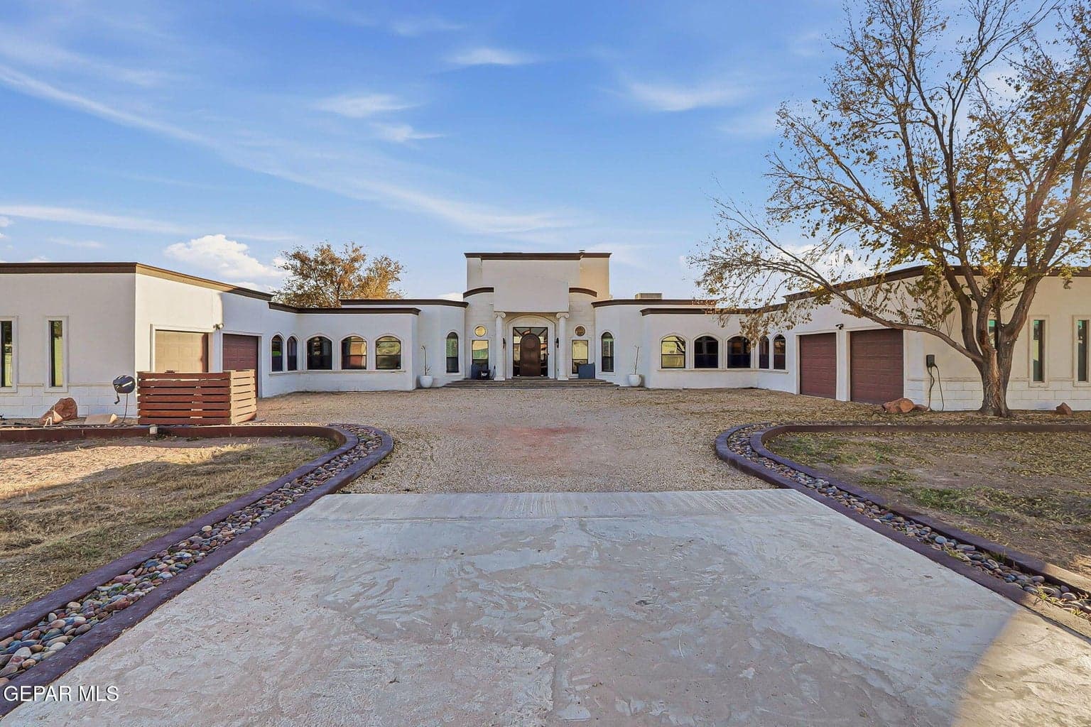 800 SMOKEY RIDGE Court