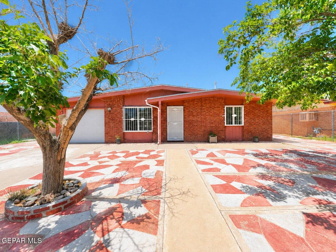 10745 GEMSTONE Street
