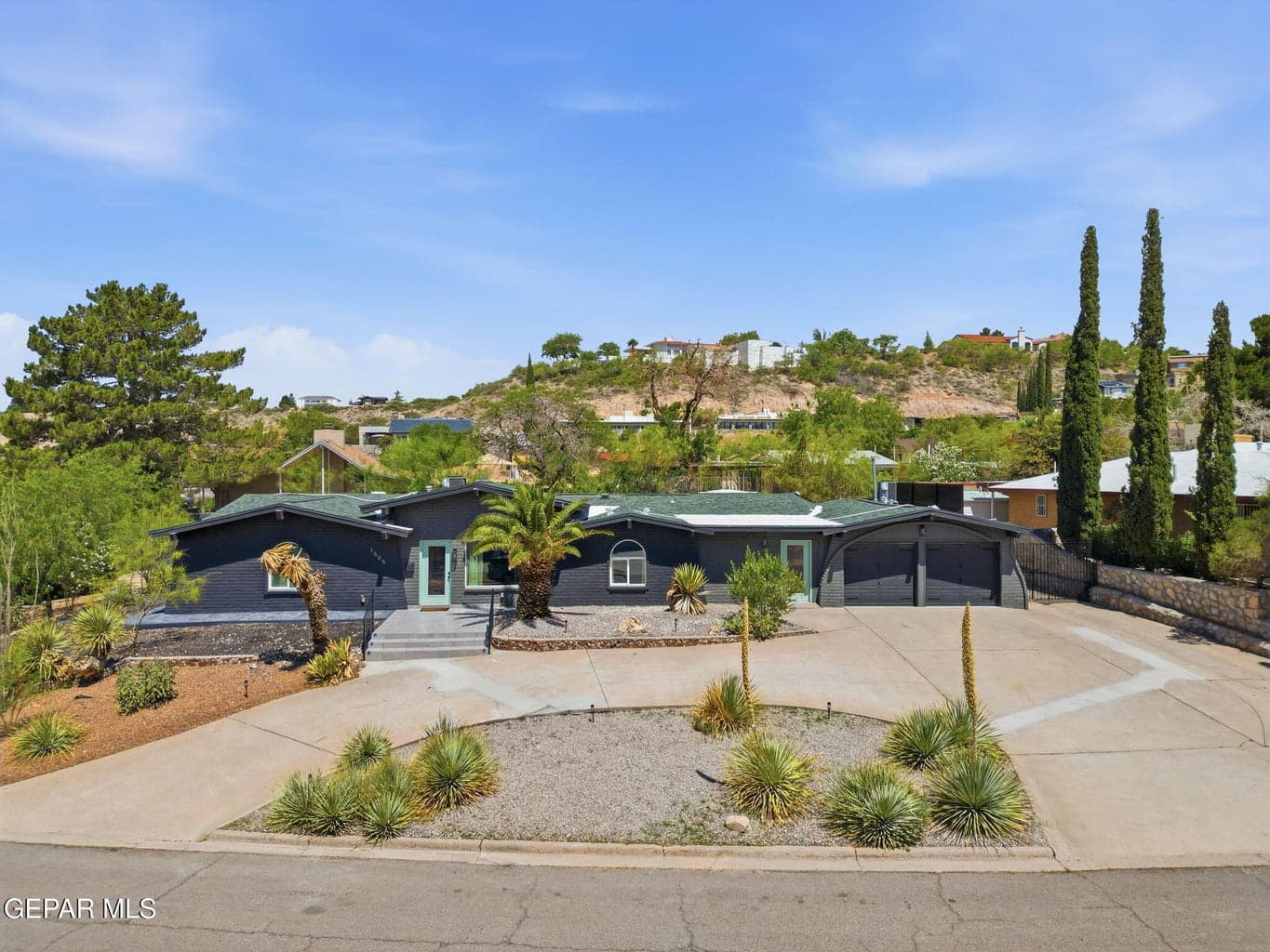 Photo of 1505 ROCKY BLUFF Drive