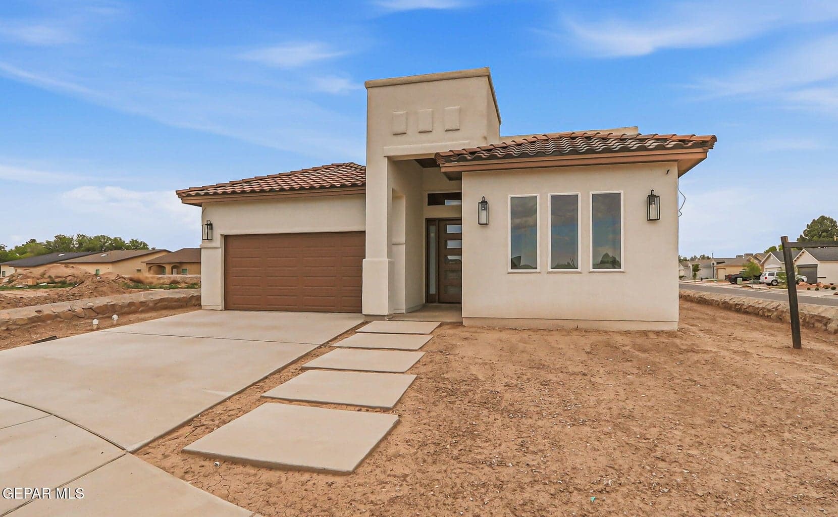 416 PLATEAU Drive