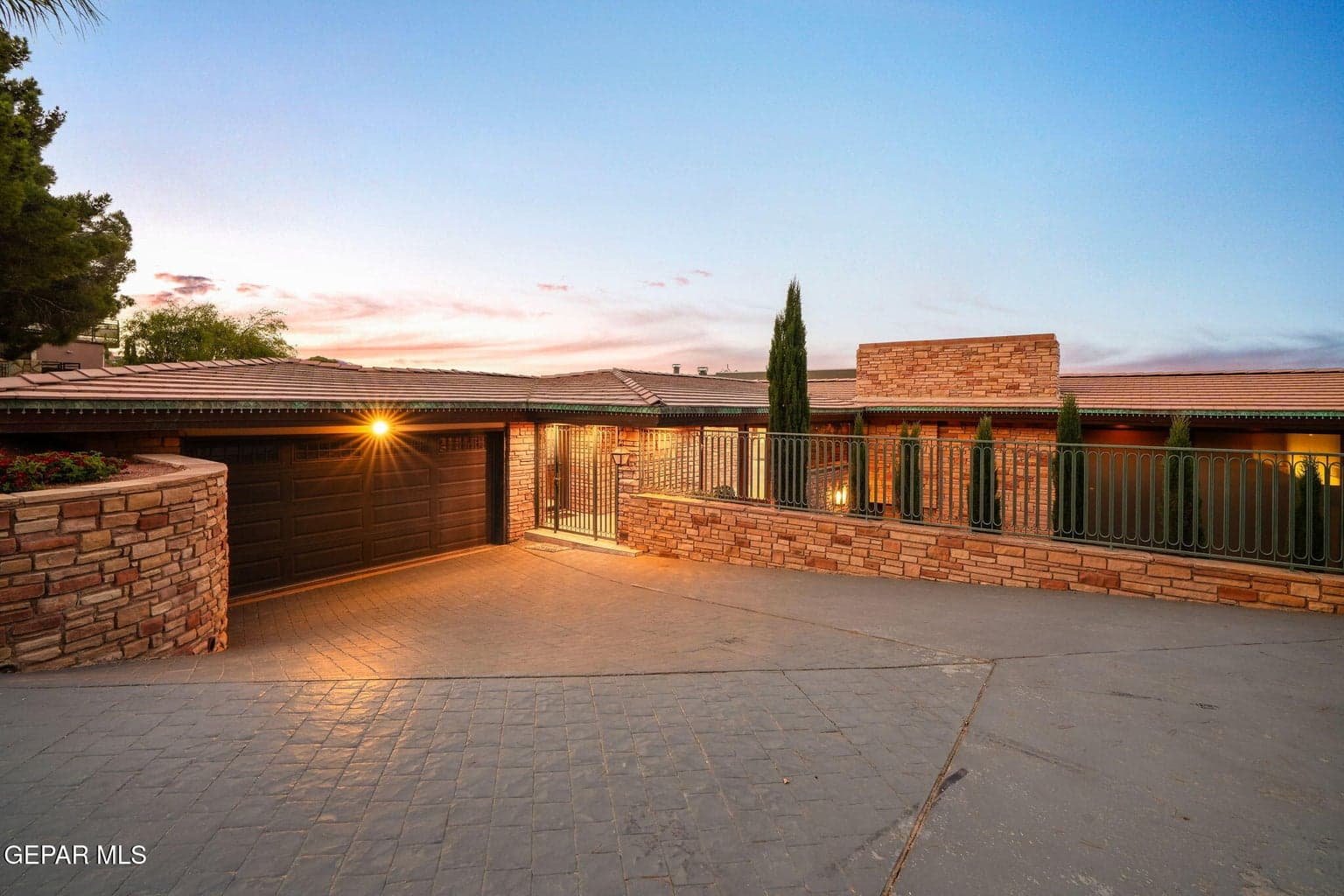 2304 RED BLUFF Road
