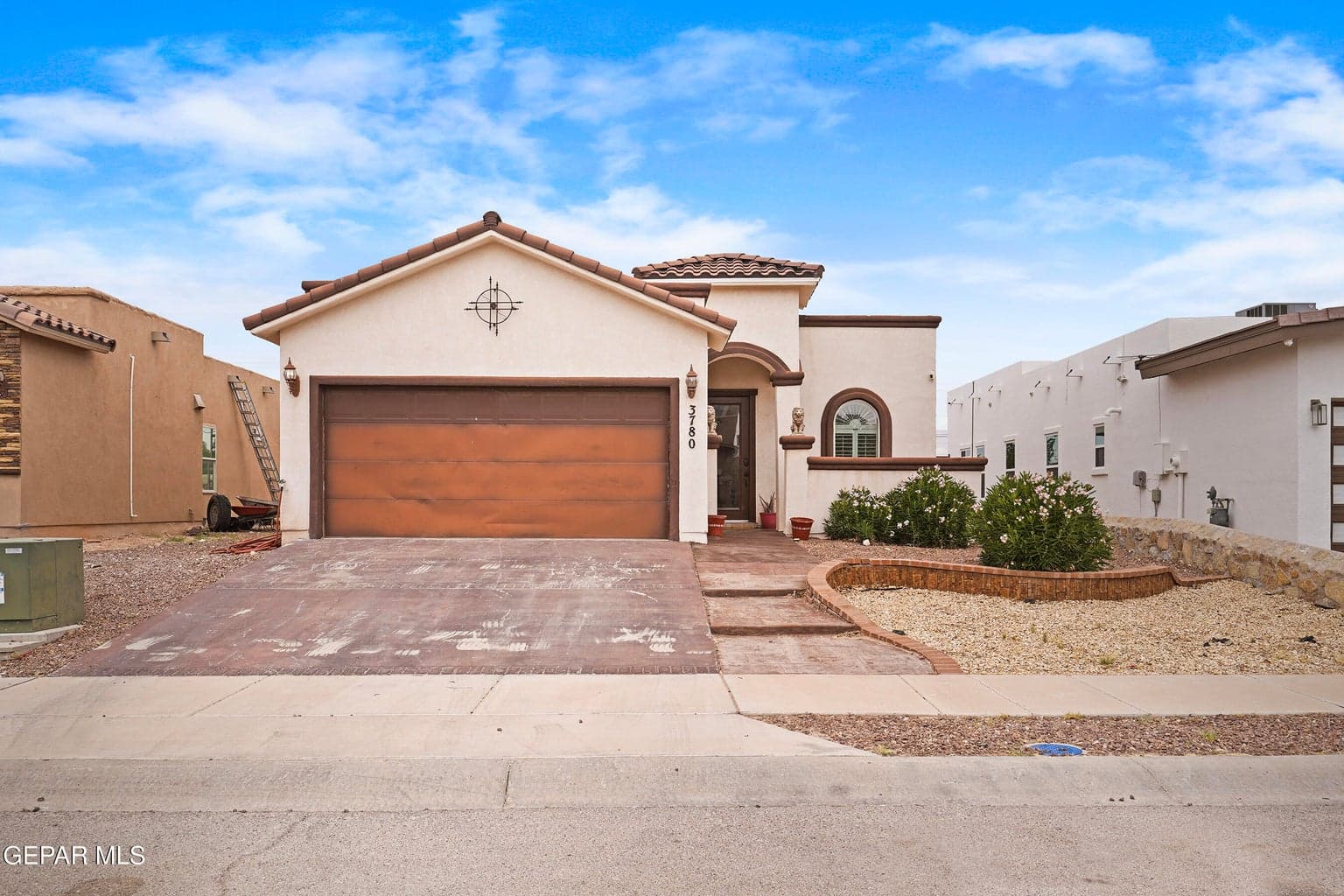 3780 LOMA JACINTO