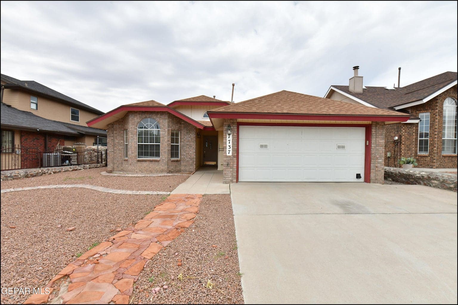 Photo of 7737 PLAZA AZUL Road
