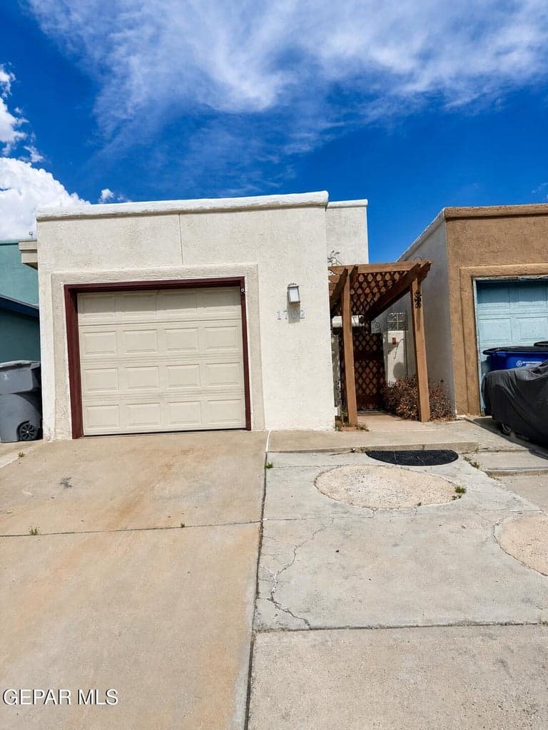 1702 CALLE PAZ Place