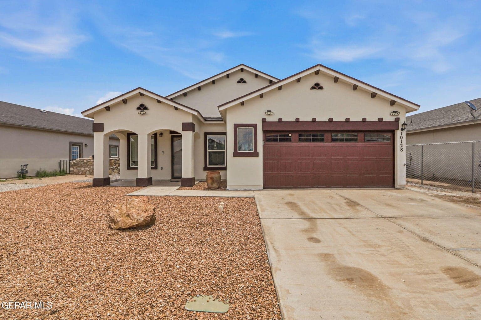 Photo of 10128 Red Valley