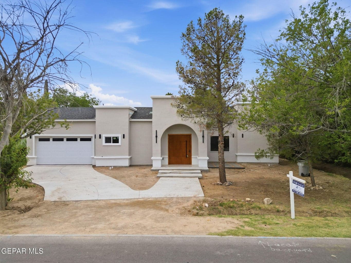 Photo of 115 BIRD Avenue