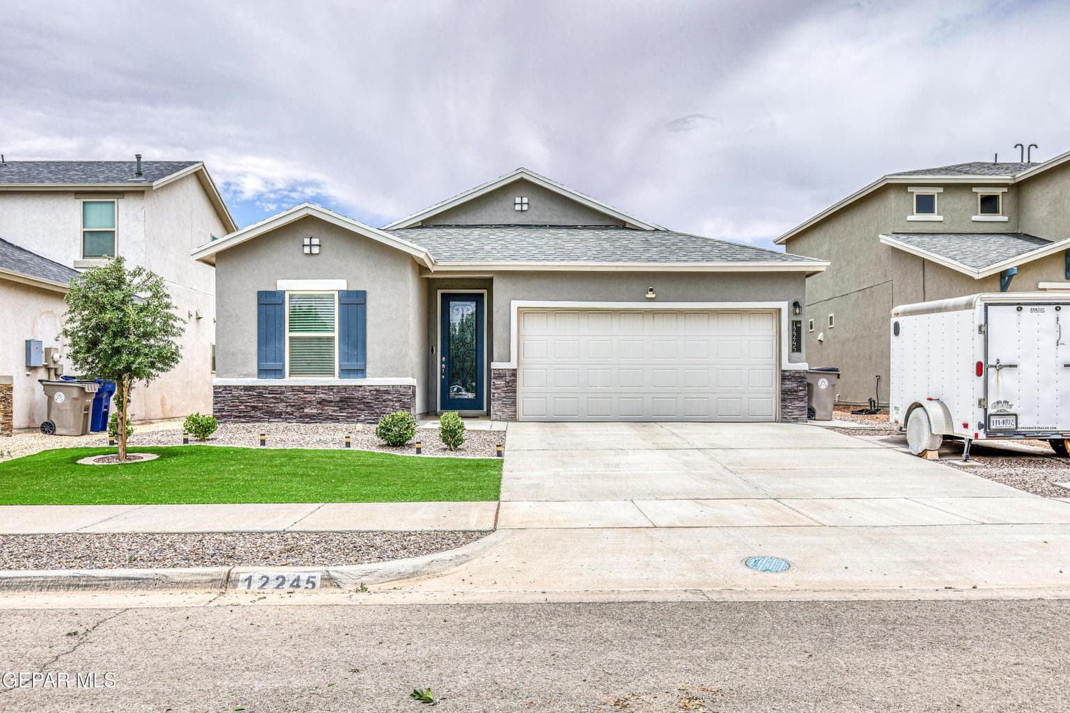 12245 DESERT CLIFF Court