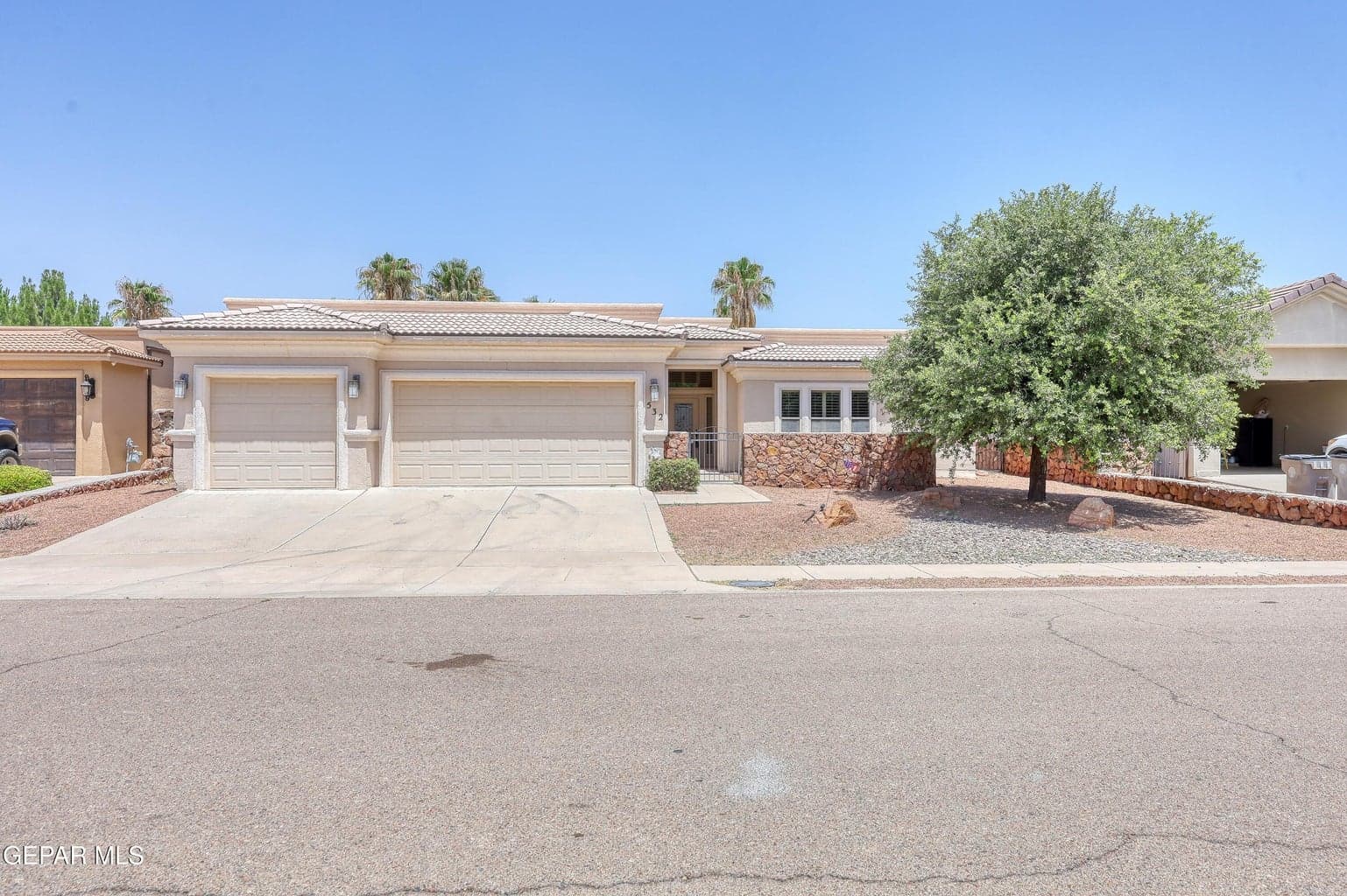 Photo of 532 VIA DE LOS ARBOLES