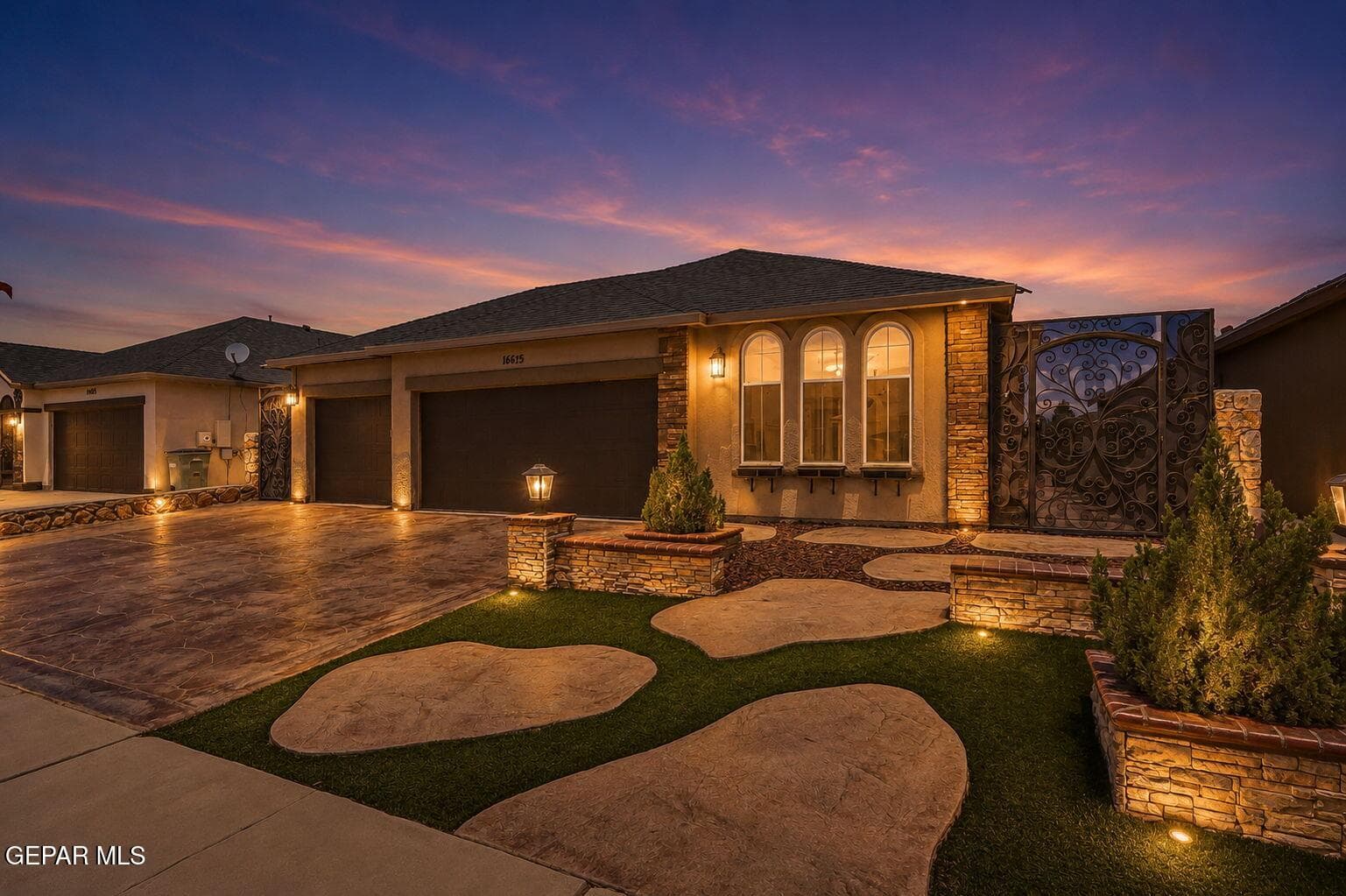 Photo of 14613 HUNTERS GROVE Avenue