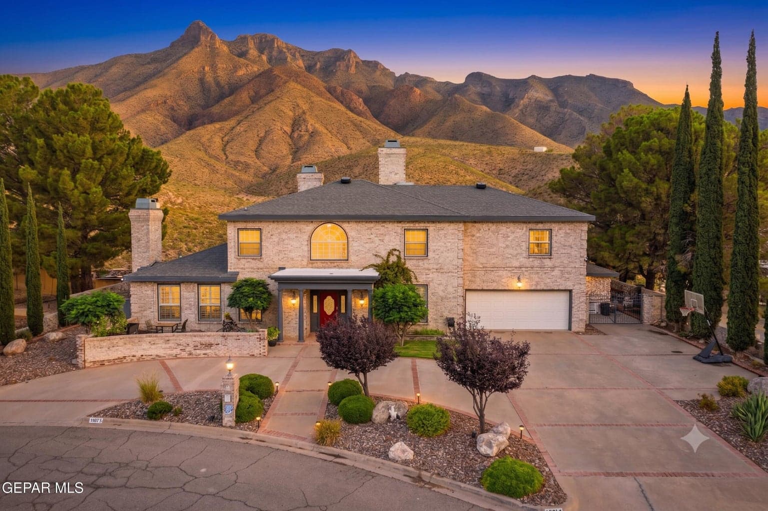 Photo of 5864 VIA CUESTA Drive