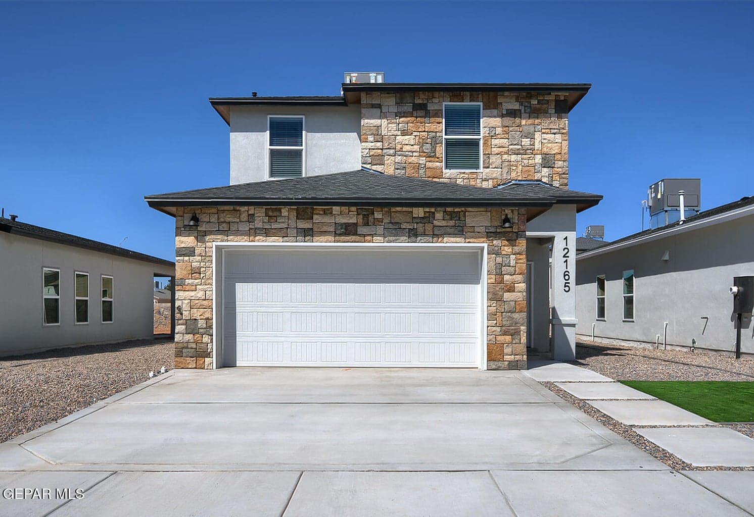 Photo of 1039 Sidonia Place