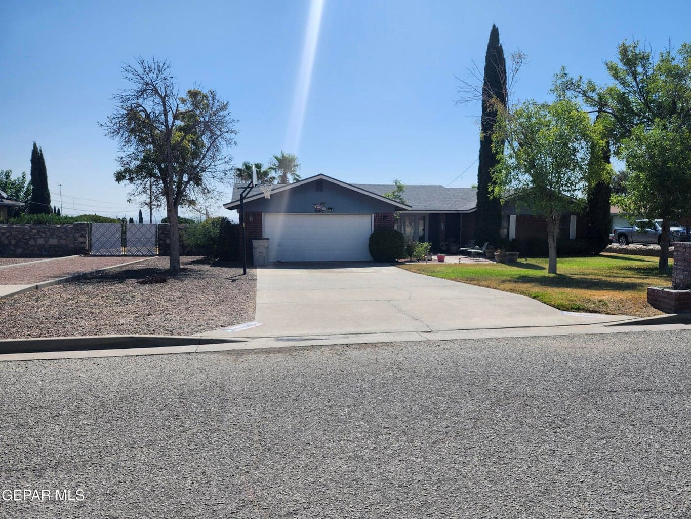 Photo of 8608 LEO Street