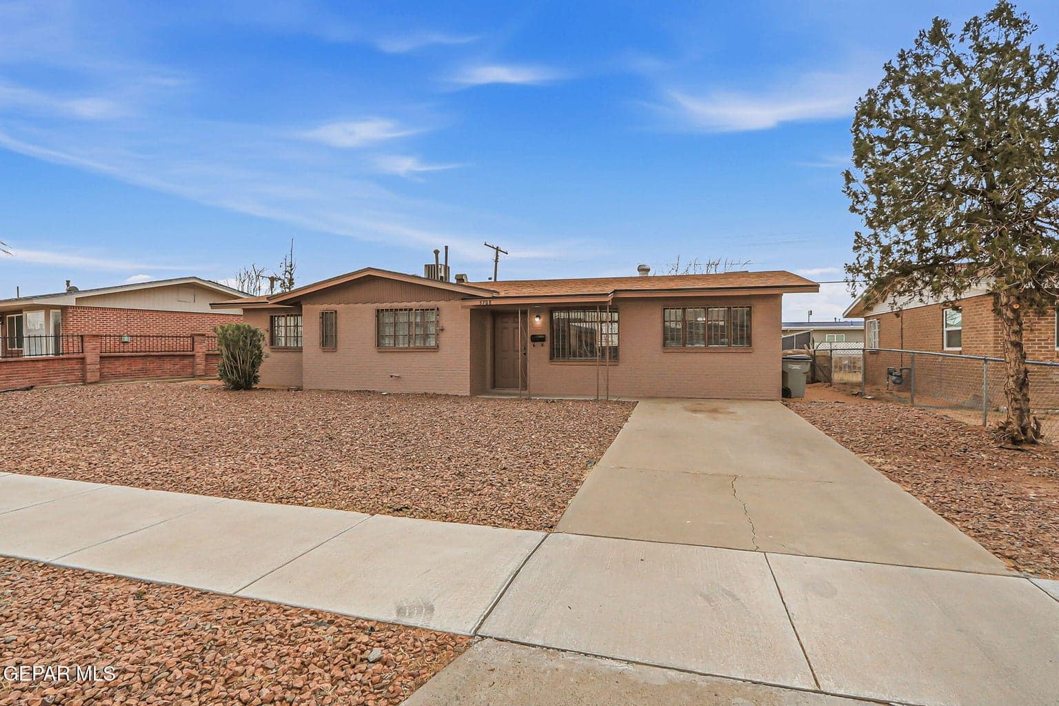 Photo of 5708 LEXINGTON Drive