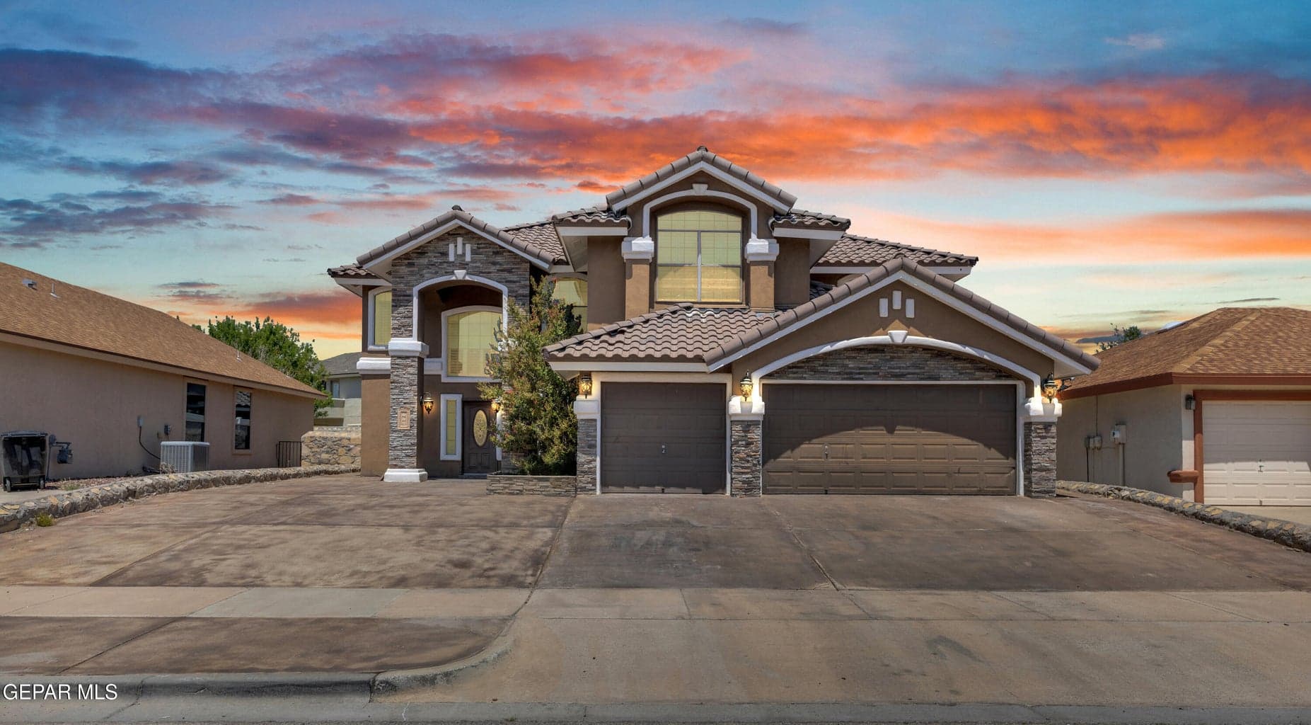 428 Desert Dandelion Street