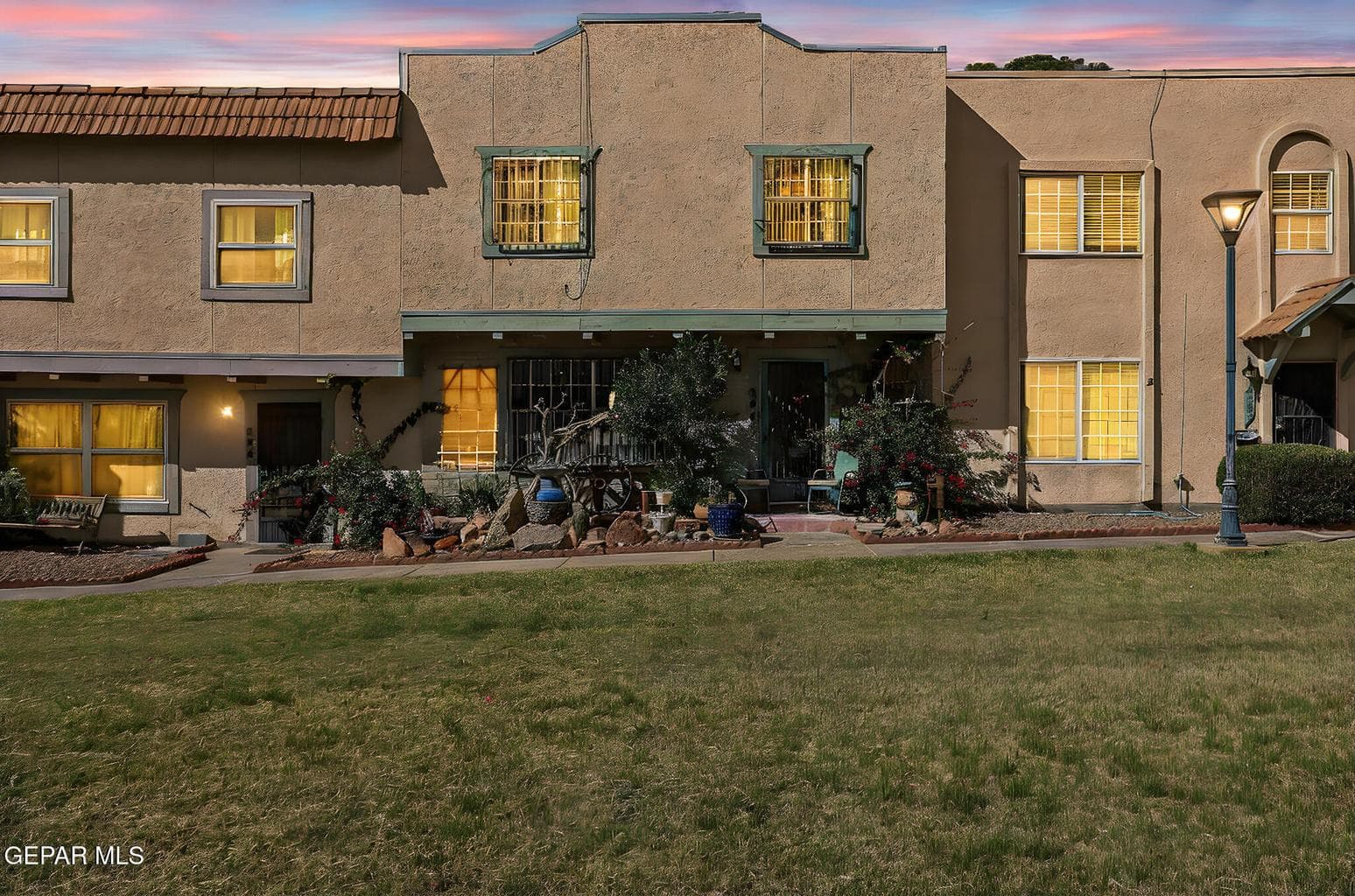 Photo of 284 MARICOPA Drive