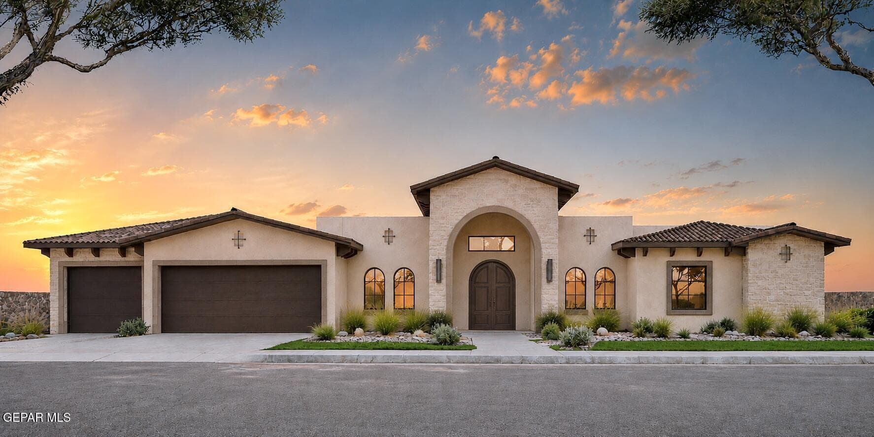 Photo of 425 VISTA DEL RIO Avenue